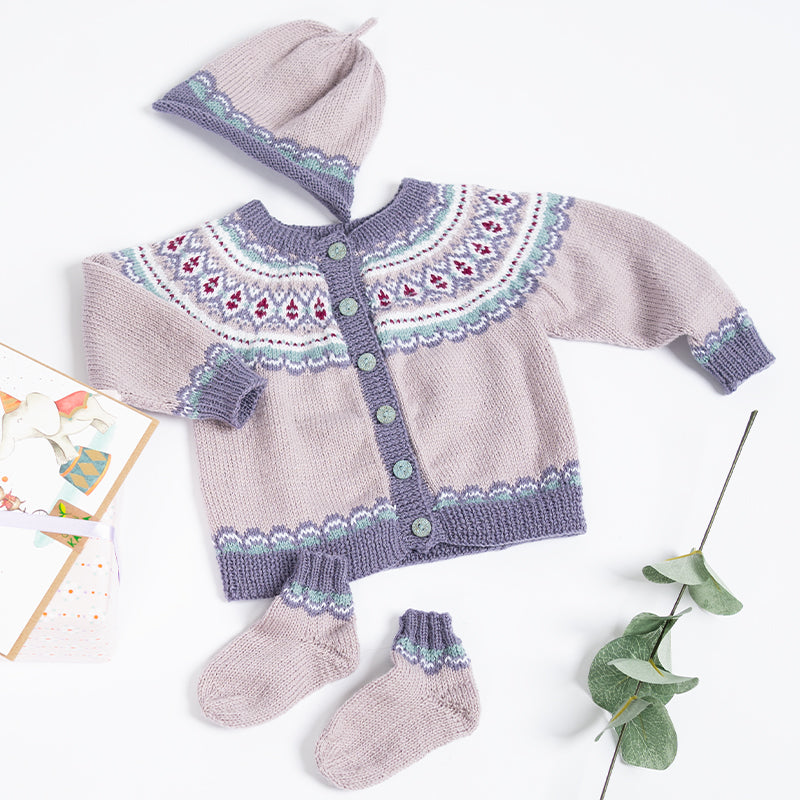 Kinderjacke, Mütze und Söckchen "Baby Merino Soft" 765063