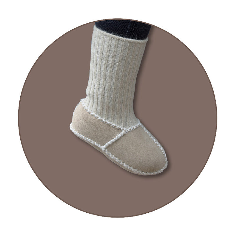 Baby Lammfellschuhe mit Strickbündchen - sand